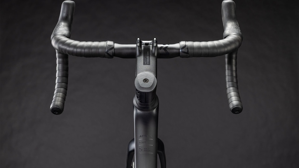 Bicicleta Cube Attain C:62 SLT carbon´n´coalchrome