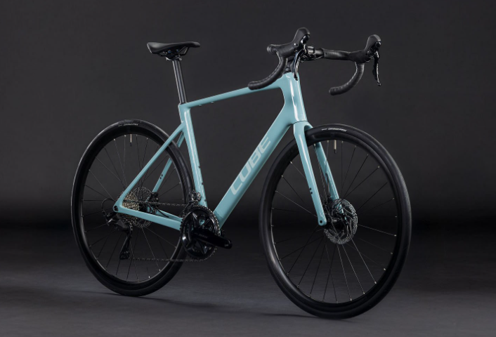 Bicicleta Cube Attain C:62 Race skylightblue´n´cyan
