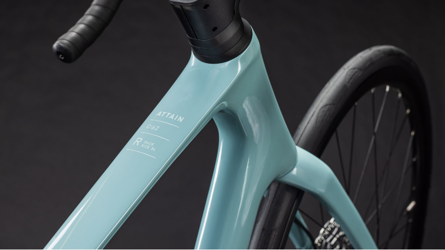 Bicicleta Cube Attain C:62 Race skylightblue´n´cyan