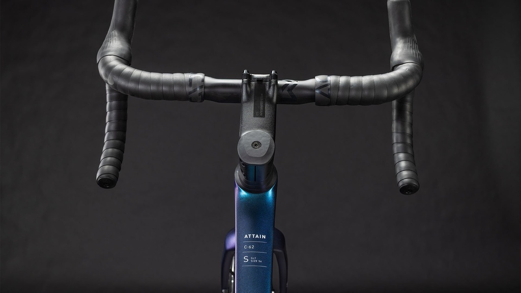 Bicicleta Cube Attain C:62 SLT shiftmint´n´white