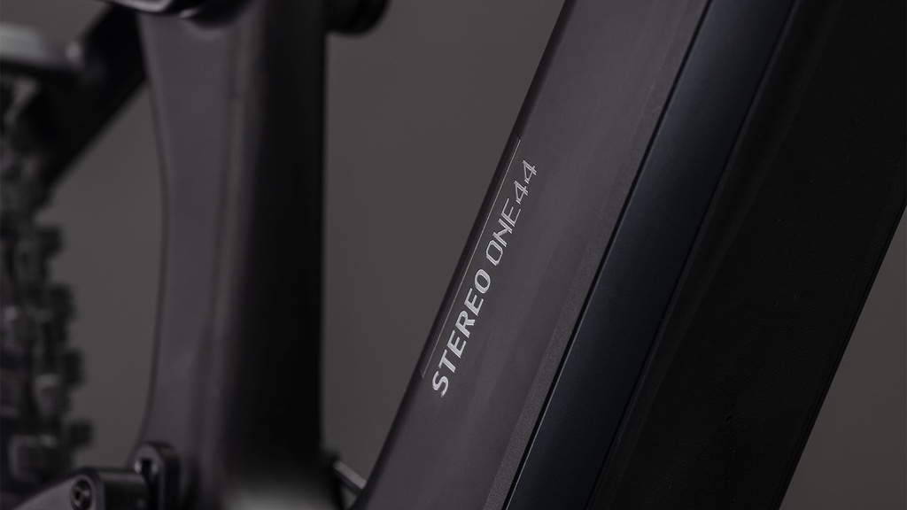 Bicicleta Cube Stereo Hybrid ONE44 HPC Race 800 blackline