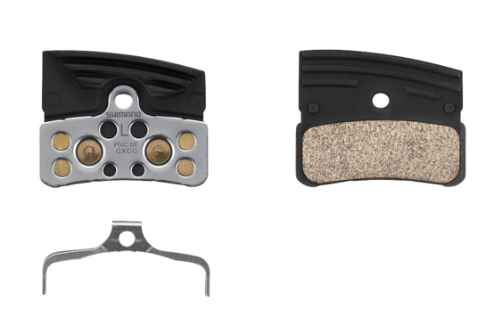 P04C Metal pad with fin and spring (pair)