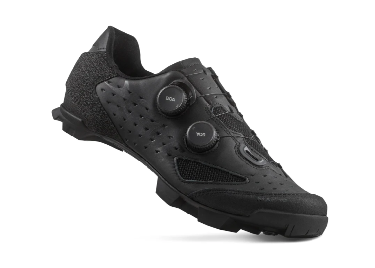 MX238 Black/Black