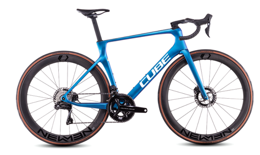 Bicicleta Cube Agree C:62 SLT nebula´n´white